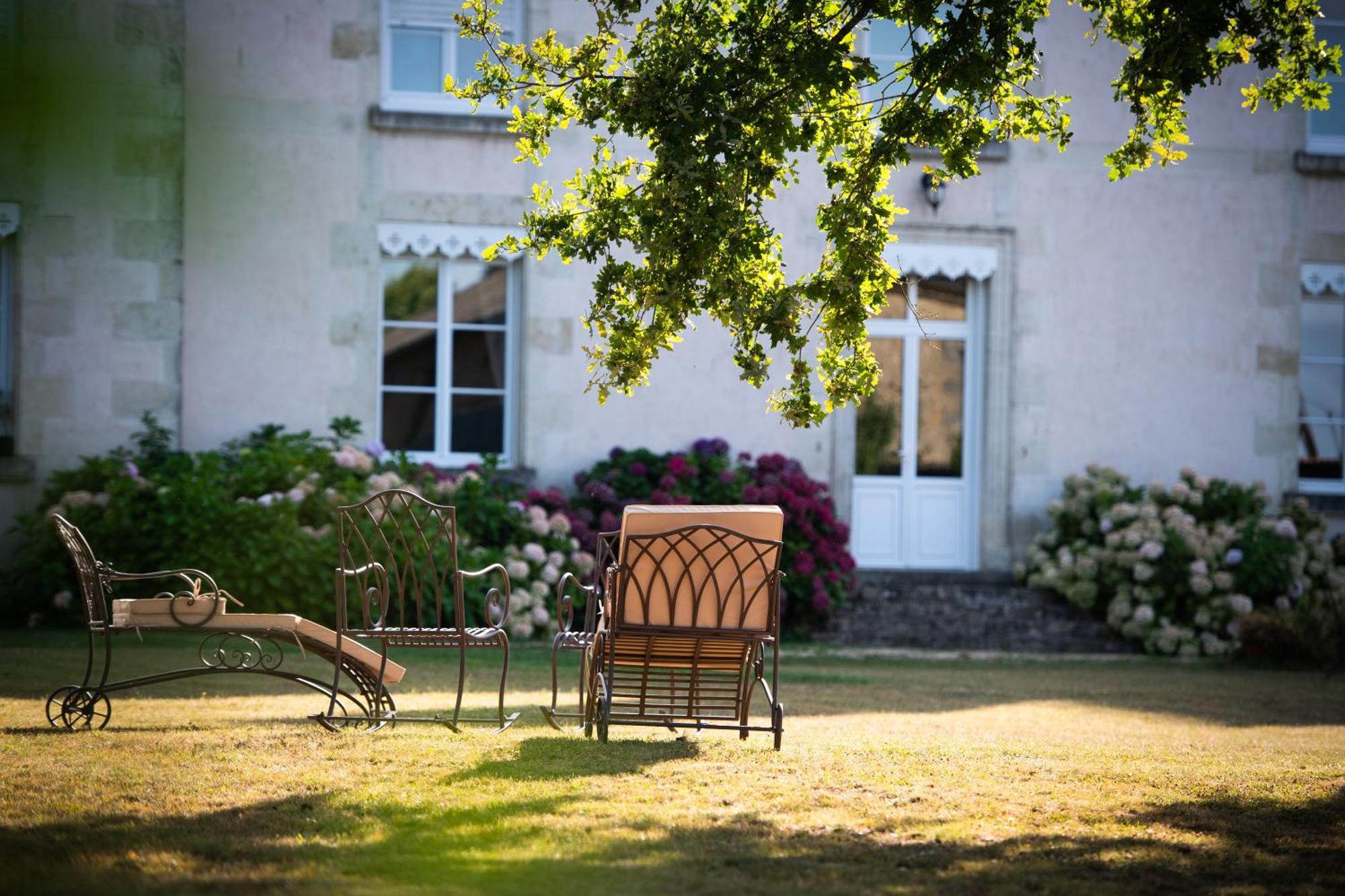 Bed and Breakfast Domaine de la Briouse à Sanxay Extérieur photo